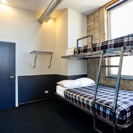 Hostel Urban *