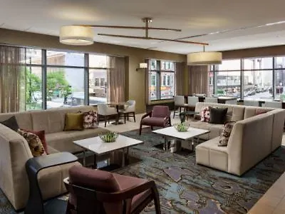 Hotel By Marriott Downtown/river North