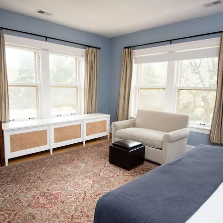 Bed & Breakfast Lang House B&B - Chicago 4*