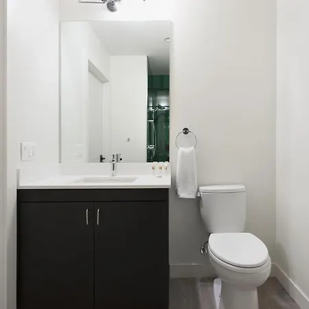 The Plymouth Classic Suites By Sonder Chicago