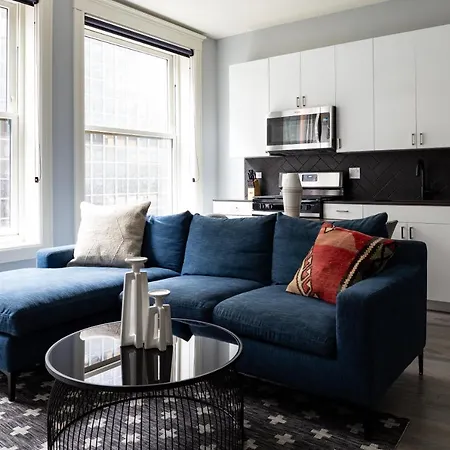 The Plymouth Deluxe Suites By Sonder