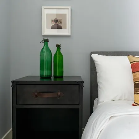 The Plymouth Deluxe Suites By Sonder * Chicago
