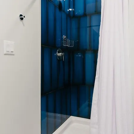 The Plymouth Deluxe Suites By Sonder *
