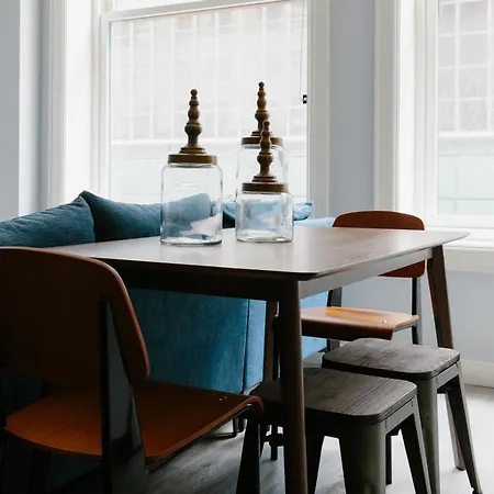Aparthotel The Plymouth Deluxe Suites By Sonder Chicago