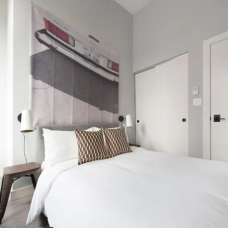 The Plymouth Classic Suites By Sonder