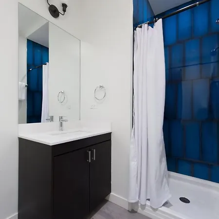 The Plymouth Classic Suites By Sonder Aparthotel Chicago