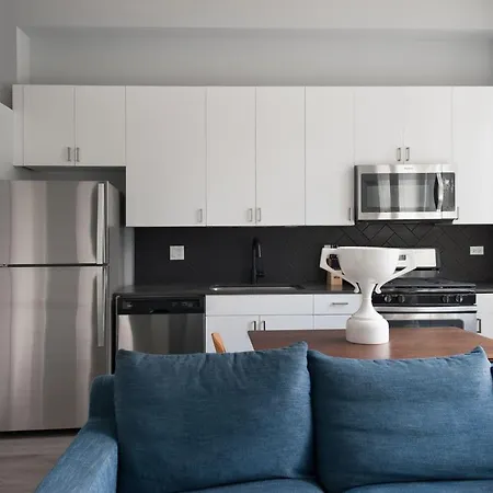 The Plymouth Classic Suites By Sonder Aparthotel Chicago