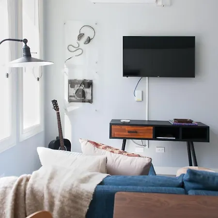 The Plymouth Classic Suites By Sonder * Chicago