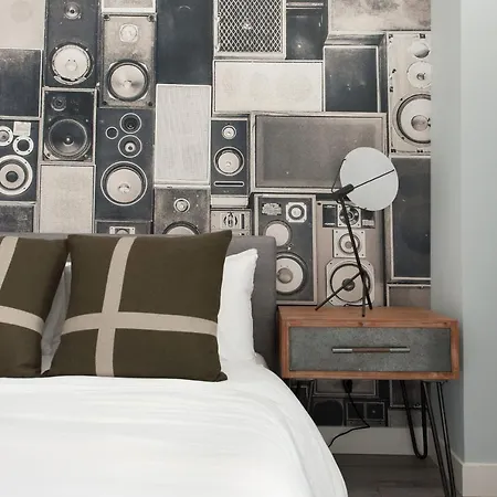 The Plymouth Classic Suites By Sonder Aparthotel *