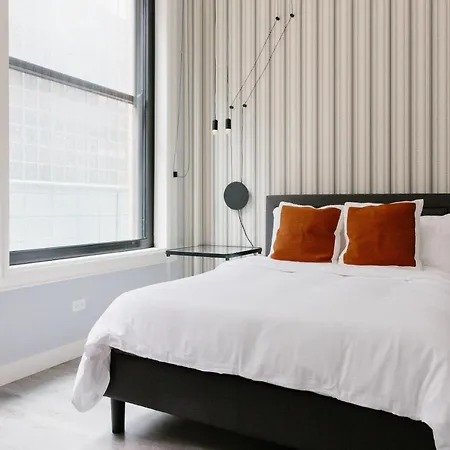 The Plymouth Deluxe Suites By Sonder *