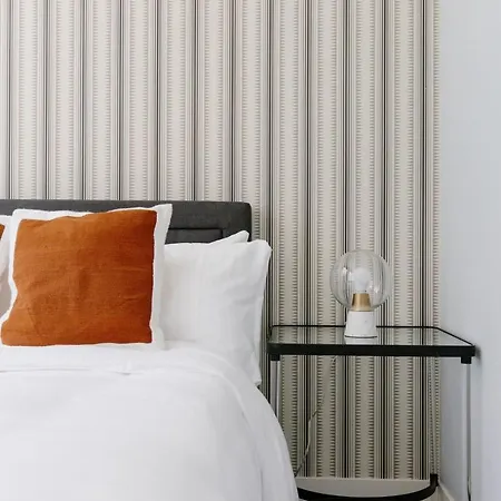 Aparthotel The Plymouth Deluxe Suites By Sonder *