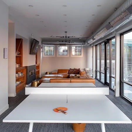 The Plymouth Luxury Suites By Sonder Aparthotel