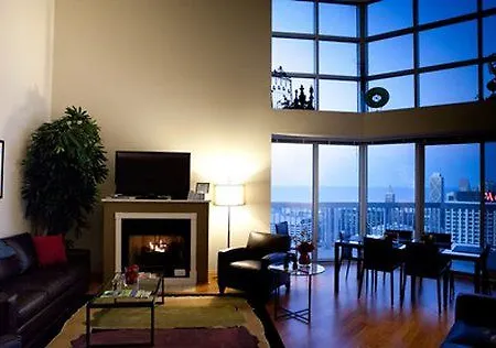 Hotel Execustay At Grand Plaza Chicago