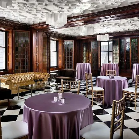 The Blackstone, Autograph Collection 4* Chicago