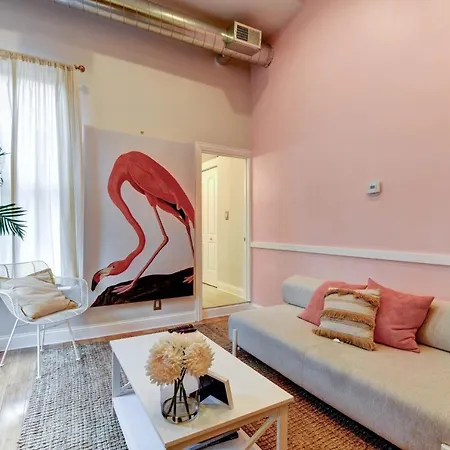 Audubon Atrium Apartment *