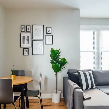 Convenient & Newly Decorated 1br - Roscoe 1d