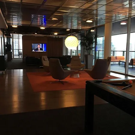 Corporate Suites In The Heart Of Magnificent Mile