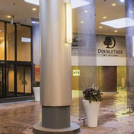 Hilton Grand Vacations Club Magnificent Mile Chicago