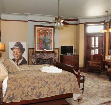 Welcome Manor Bed & Breakfast