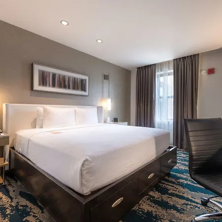 Felix Hotel Chicago