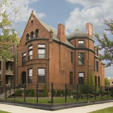 Welcome Manor Bed & Breakfast 5*