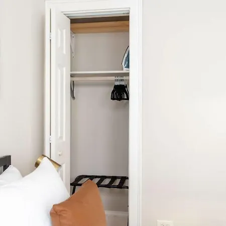 1br Modern In Lincoln Square - Eastwood 3s Rep Apartment *