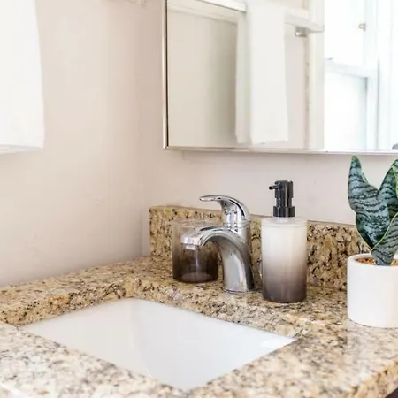 Apartment 1br Modern In Lincoln Square - Eastwood 3s Rep *