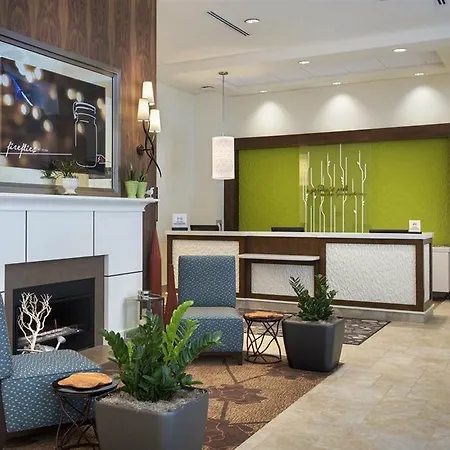 Hilton Garden Downtown Riverwalk Hotel