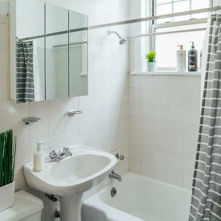1br Modern In The Heart Of The - Marshfield G Apartment
