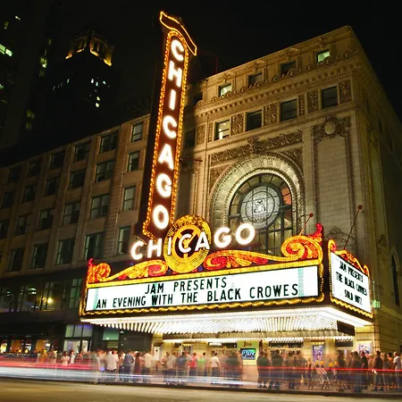 Hotel Kinzie 4*
