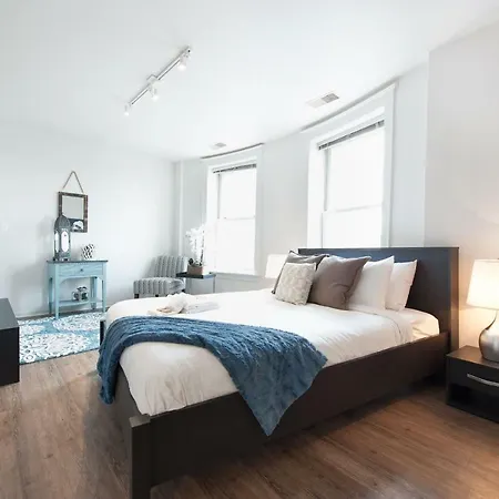 Sonder — Roosevelt Suites