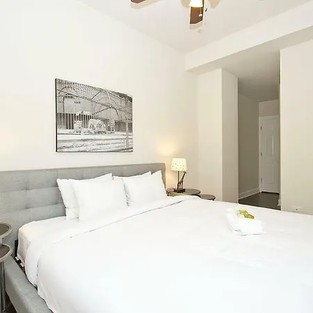Aparthotel Sonder — Armitage Chicago