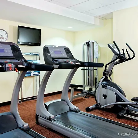 Hotel La Quinta & By Wyndham Downtown