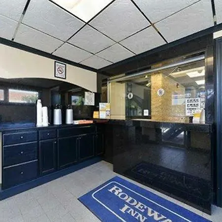 Rodeway North Shore - Lincolnwood 3*
