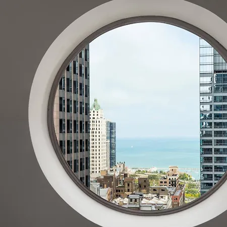 By Marriott Downtown/loop 3* Chicago