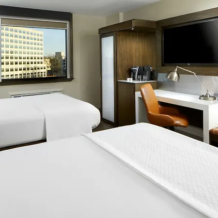 Cambria Loop - Theatre District Hotel Chicago