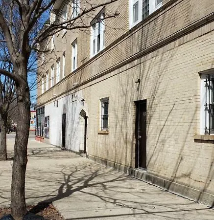 1549 North Maplewood Avenue Apartment Chicago