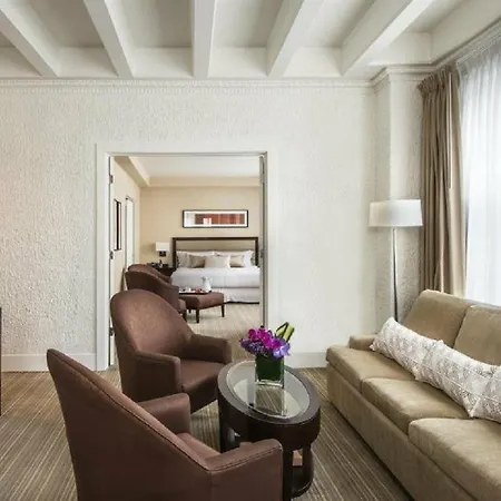 Gale Hotel