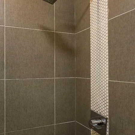 Guest house Mccormick Place 3*