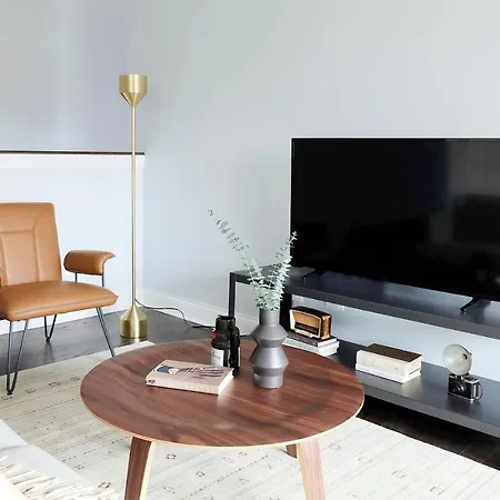 Aparthotel Sonder — West Belmont