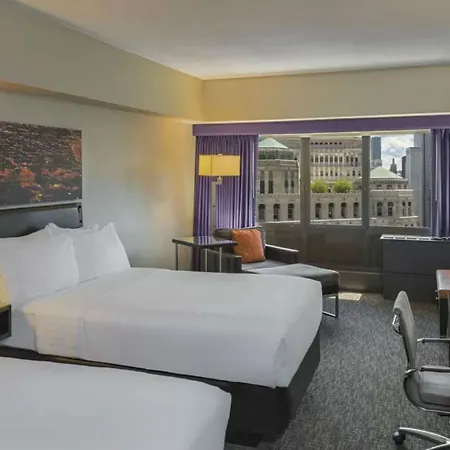 Hotel Mart Plaza River North, An Ihg 4*