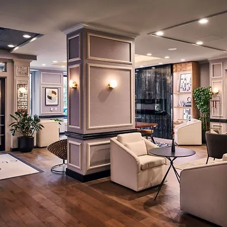 Claridge House Chicago, Tapestry Collection By Hilton Chicago
