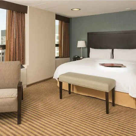 Hampton Downtown/magnificent Mile