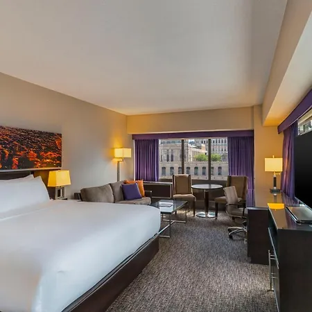 Mart Plaza River North, An Ihg Chicago