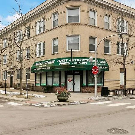 Apartment 1br Stylishly Furnished In Lakeview - Oakdale 1s Chicago