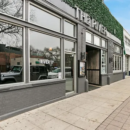1br Stylishly Furnished In Lakeview - Oakdale 1s *