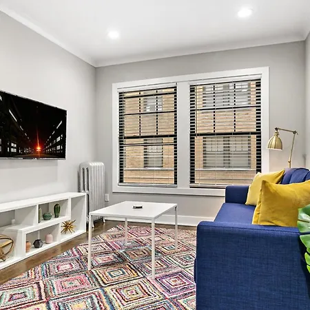 Apartment 1br Stylishly Furnished In Lakeview - Oakdale 1s *