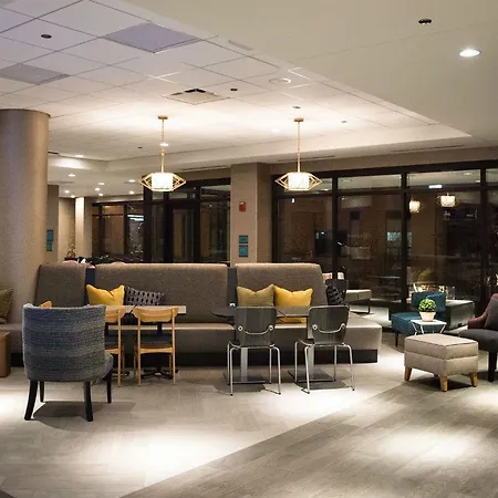 Hotel Home2 By Hilton River North