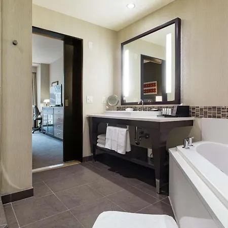 Thewit By Suiteness Hotel *