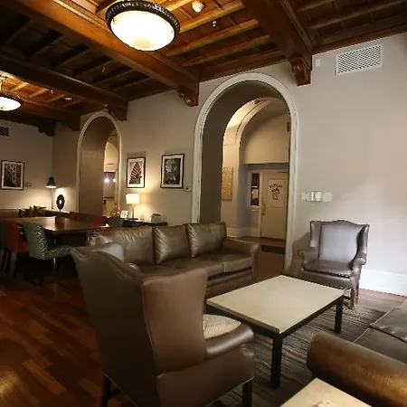 Hotel Selina Chicago